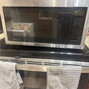 Stainless Steel Microwave Oven